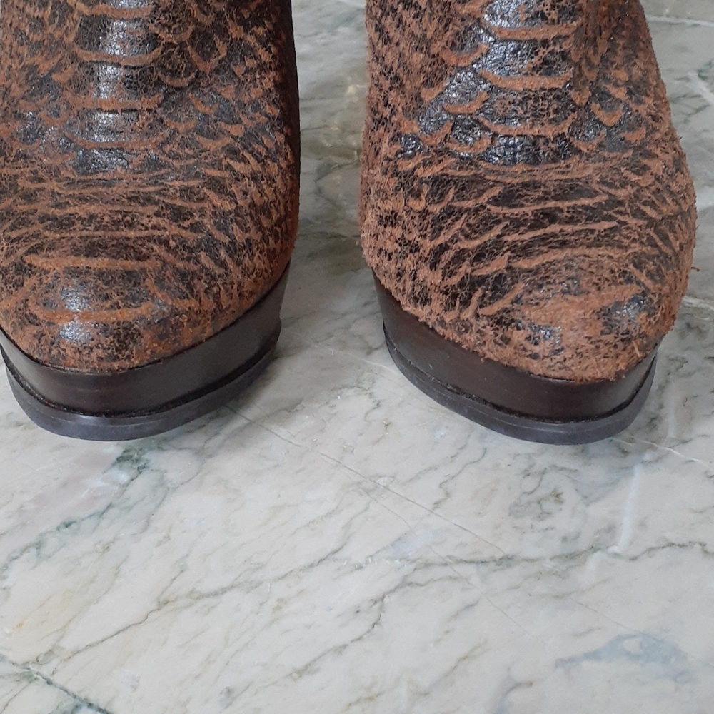 Michael Kors boots - Picture 2 of 15